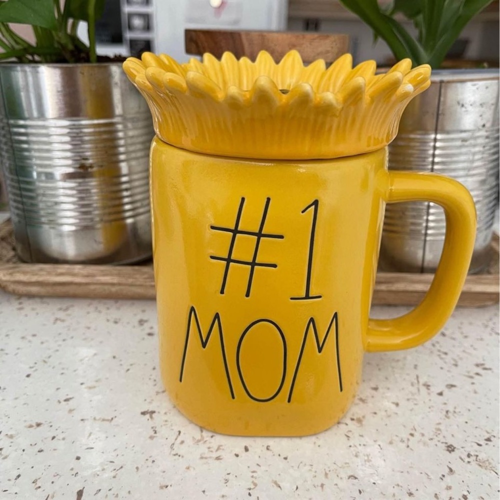 Rae Dunn Mug w/ Topper